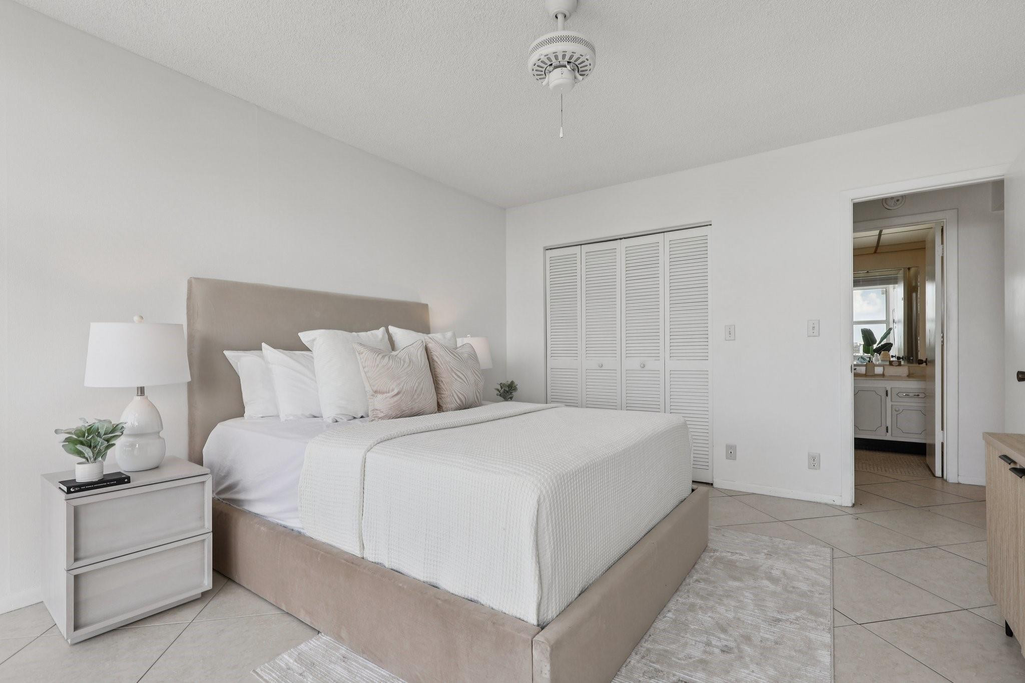 2701 N Ocean Boulevard 4C