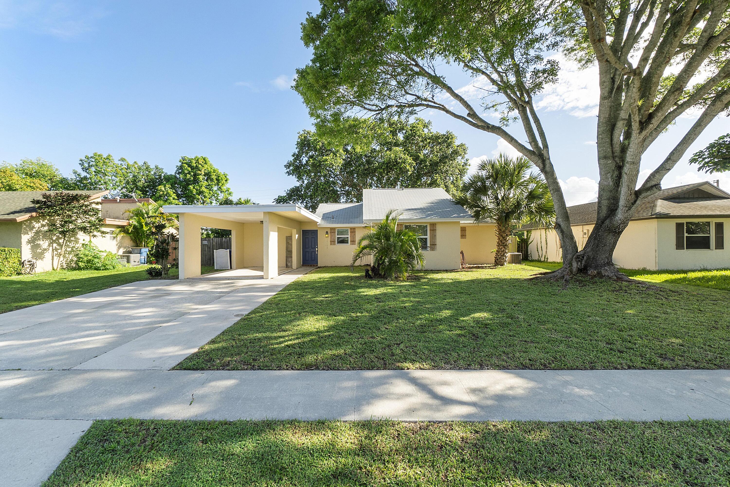 10359 Showboat Lane