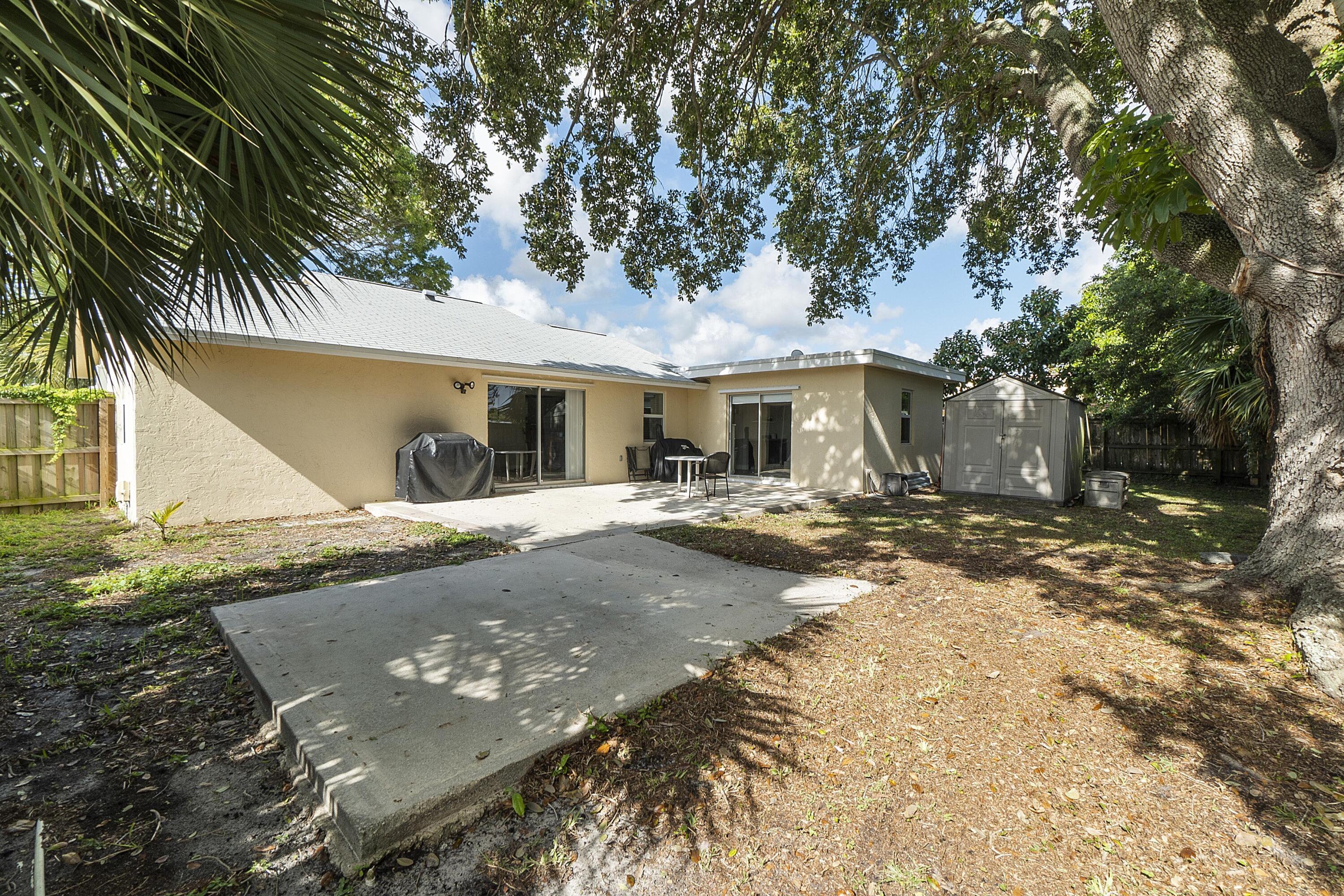 10359 Showboat Lane
