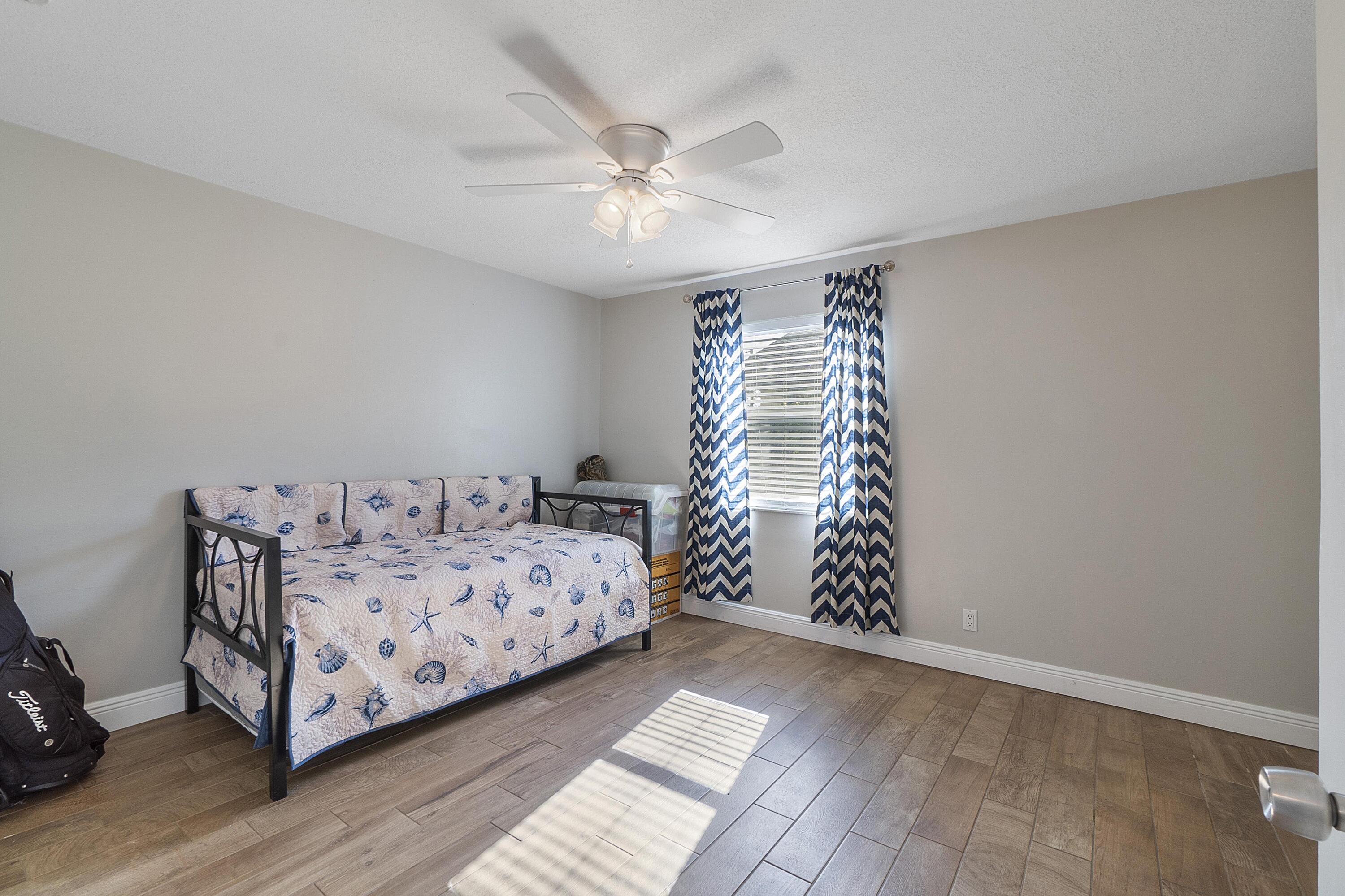 10359 Showboat Lane