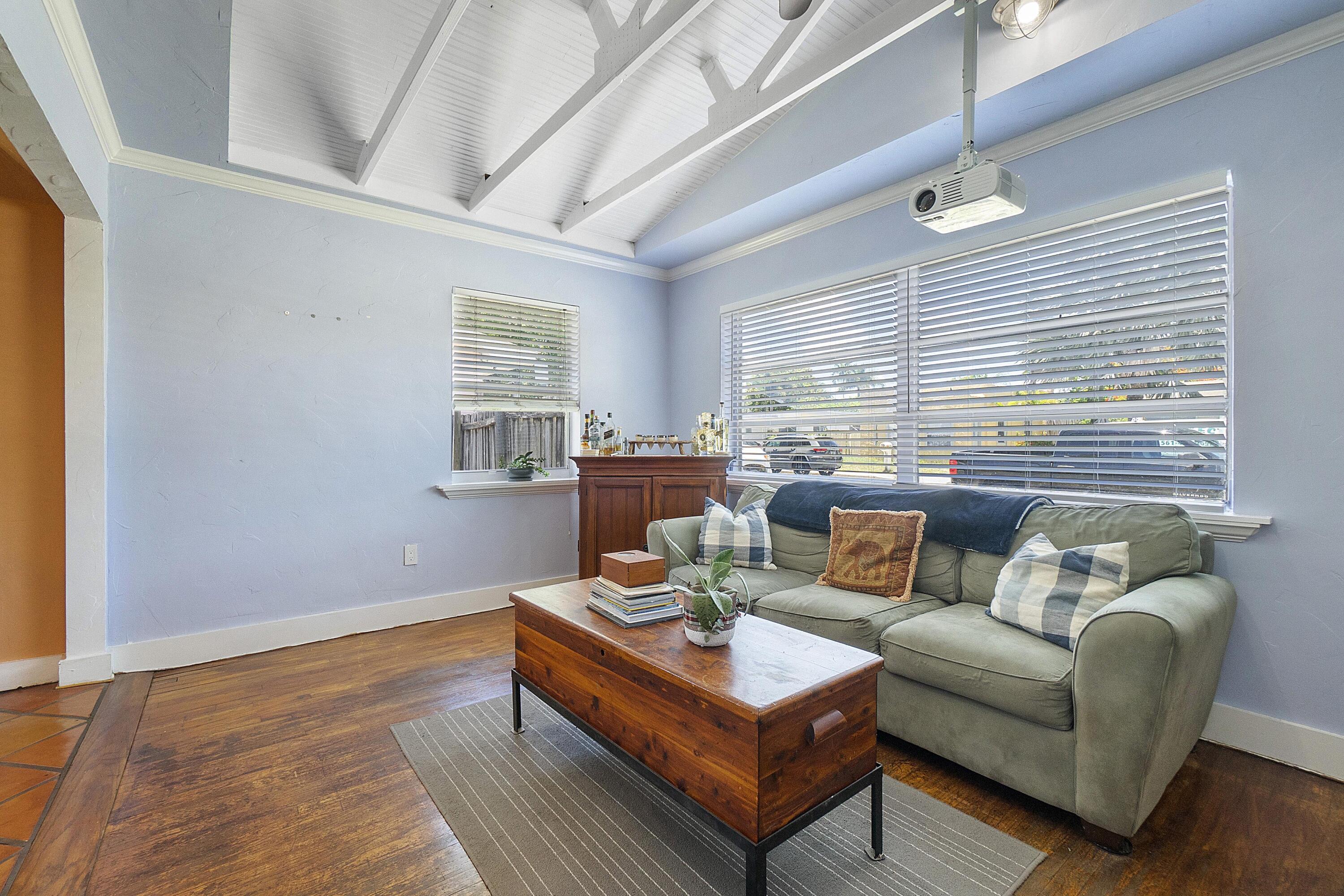 1102 S F Street