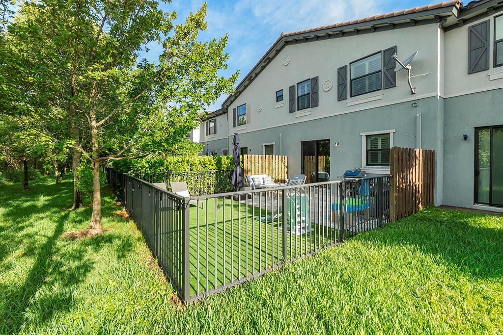 12936 Anthorne Lane