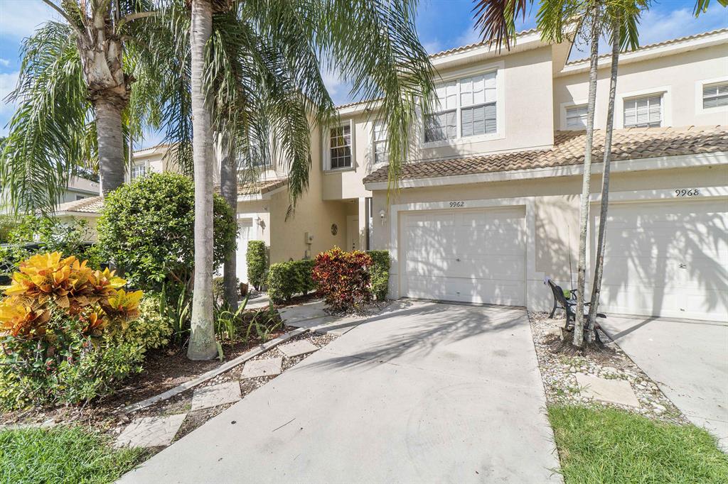 9962 Lago Drive