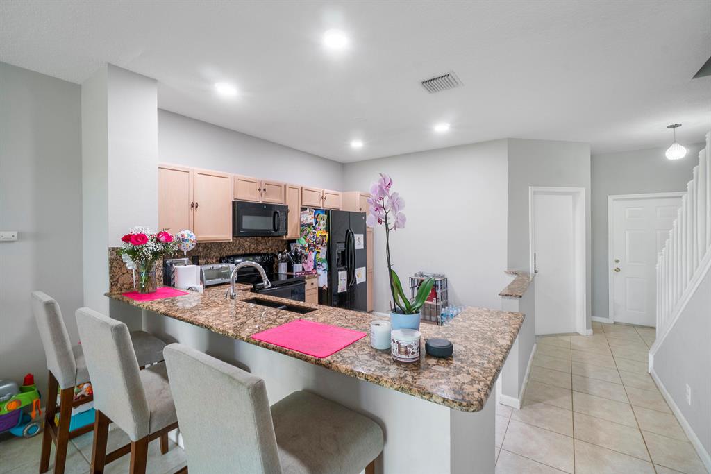 9962 Lago Drive