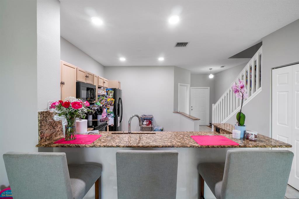 9962 Lago Drive