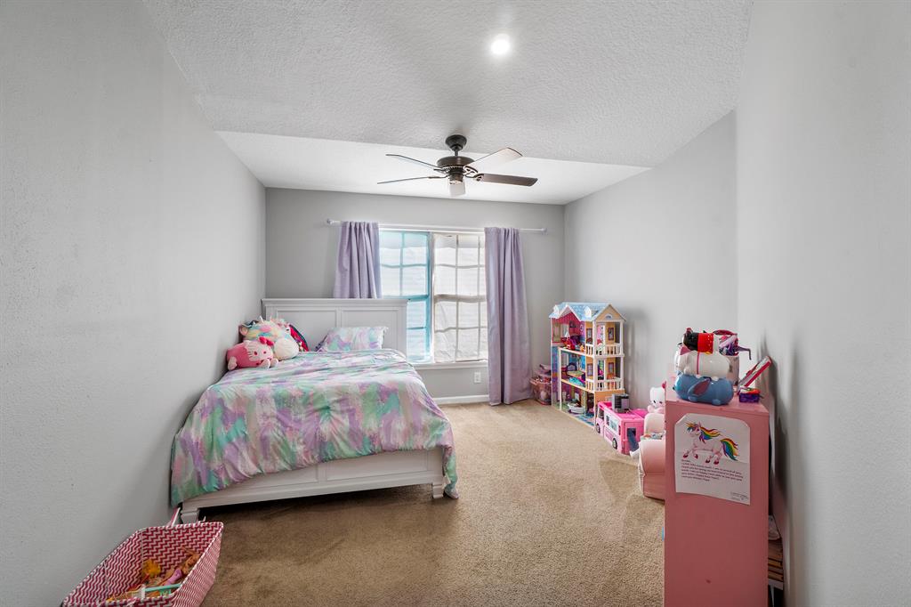 9962 Lago Drive