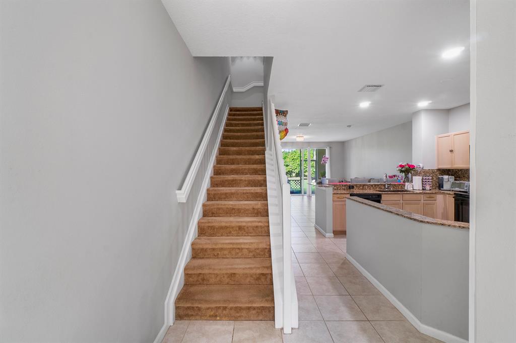 9962 Lago Drive