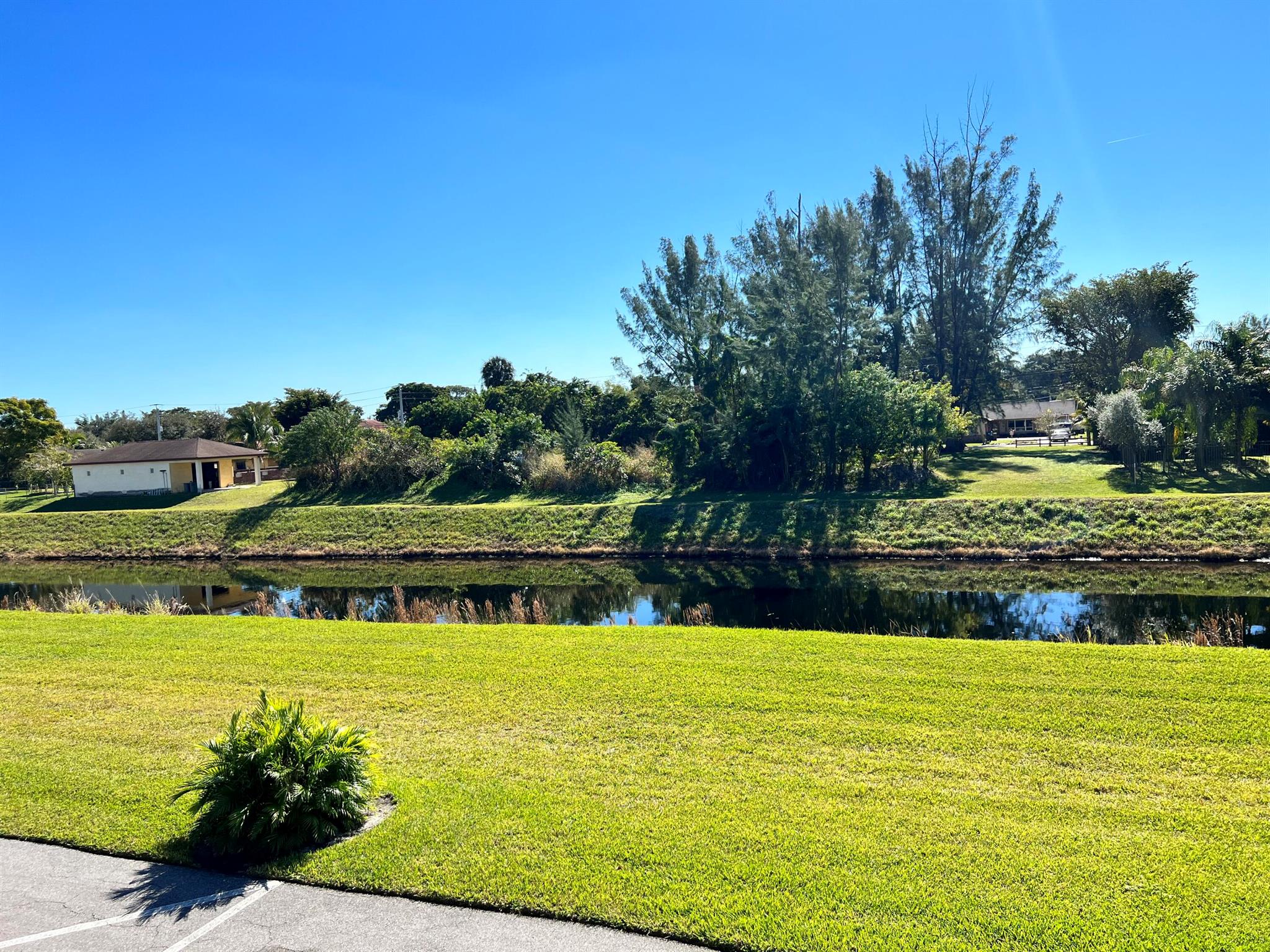 9818 Marina Boulevard Unit: 1225