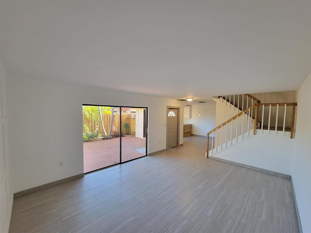 3187 Gardens East Drive Unit: D