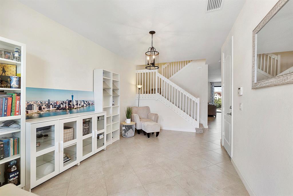 13041 Anthorne Lane