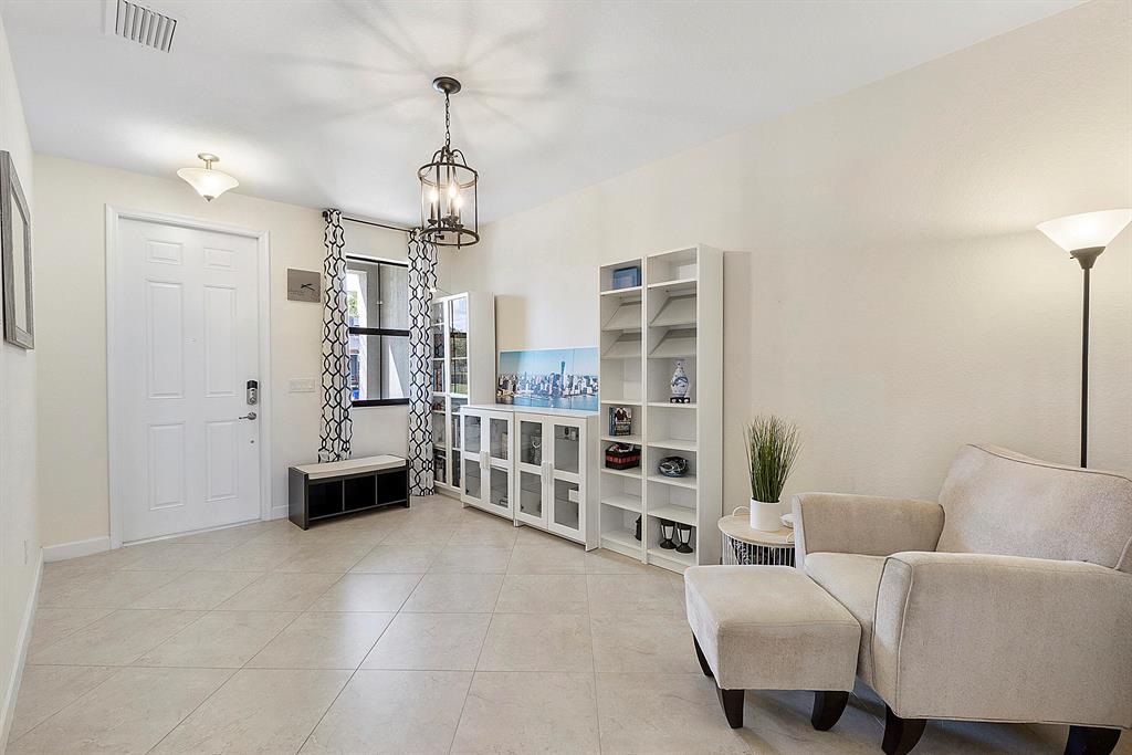 13041 Anthorne Lane