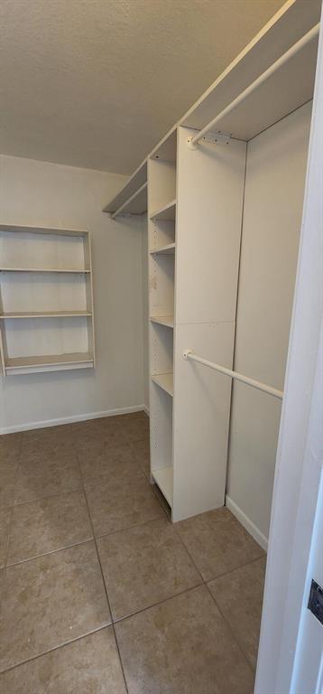 7401 NW 16th Street Unit: 305