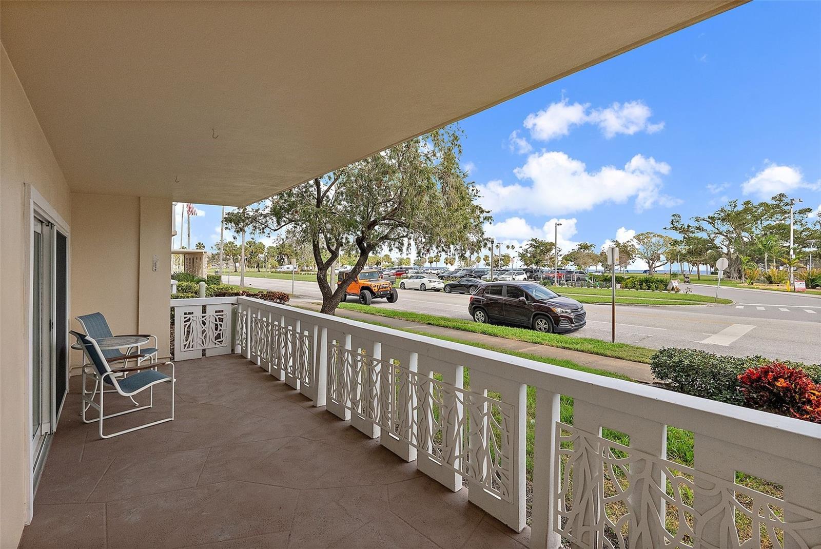 1200 N SHORE DR NE #102