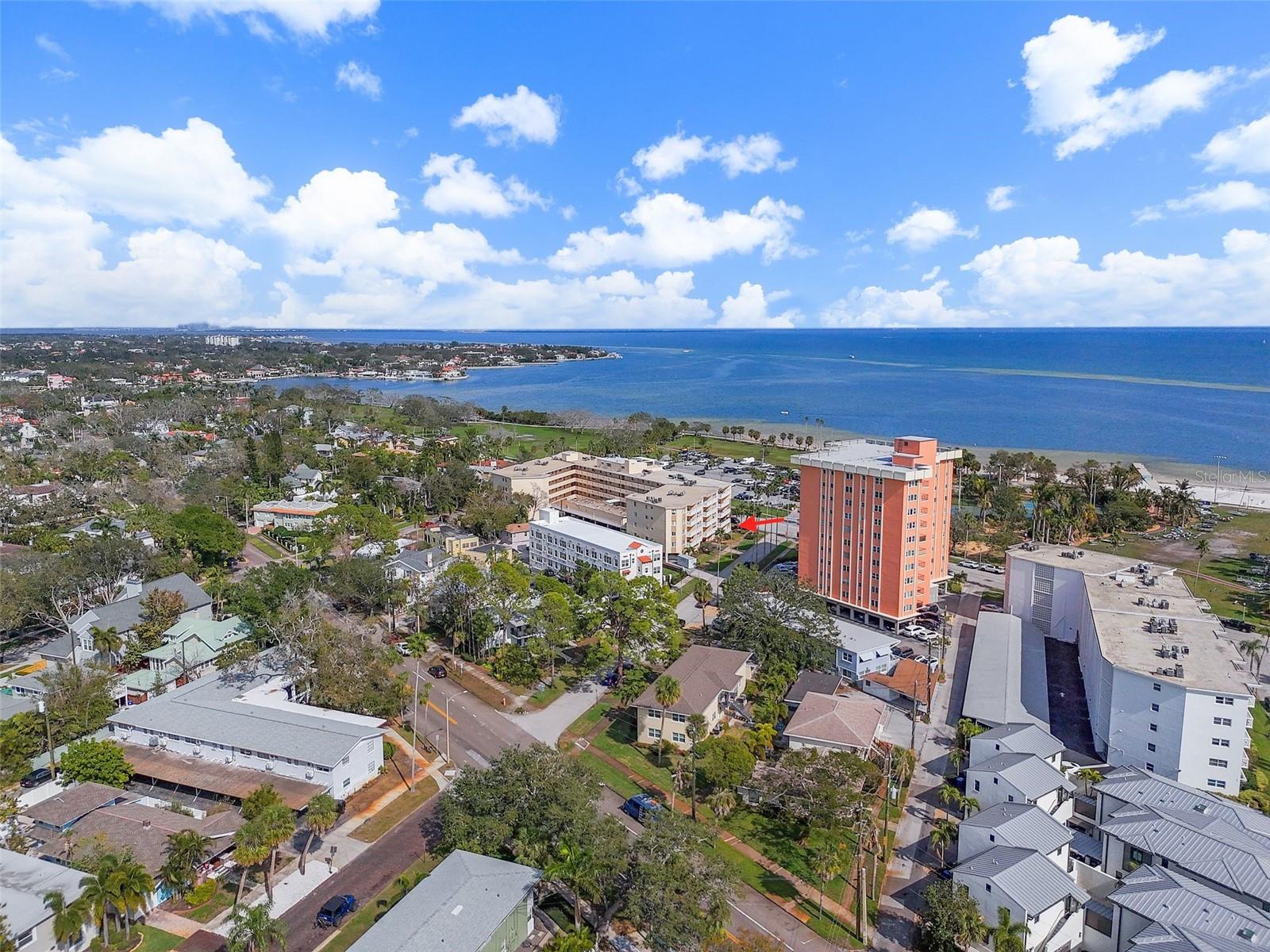 1200 N SHORE DR NE #102
