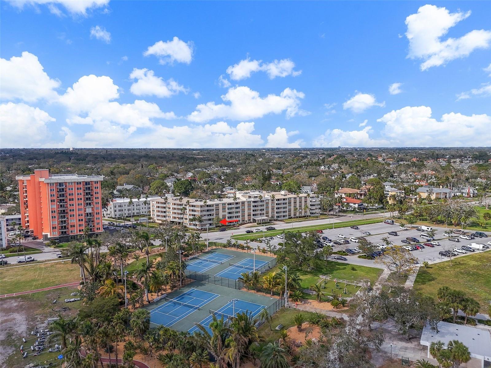 1200 N SHORE DR NE #102
