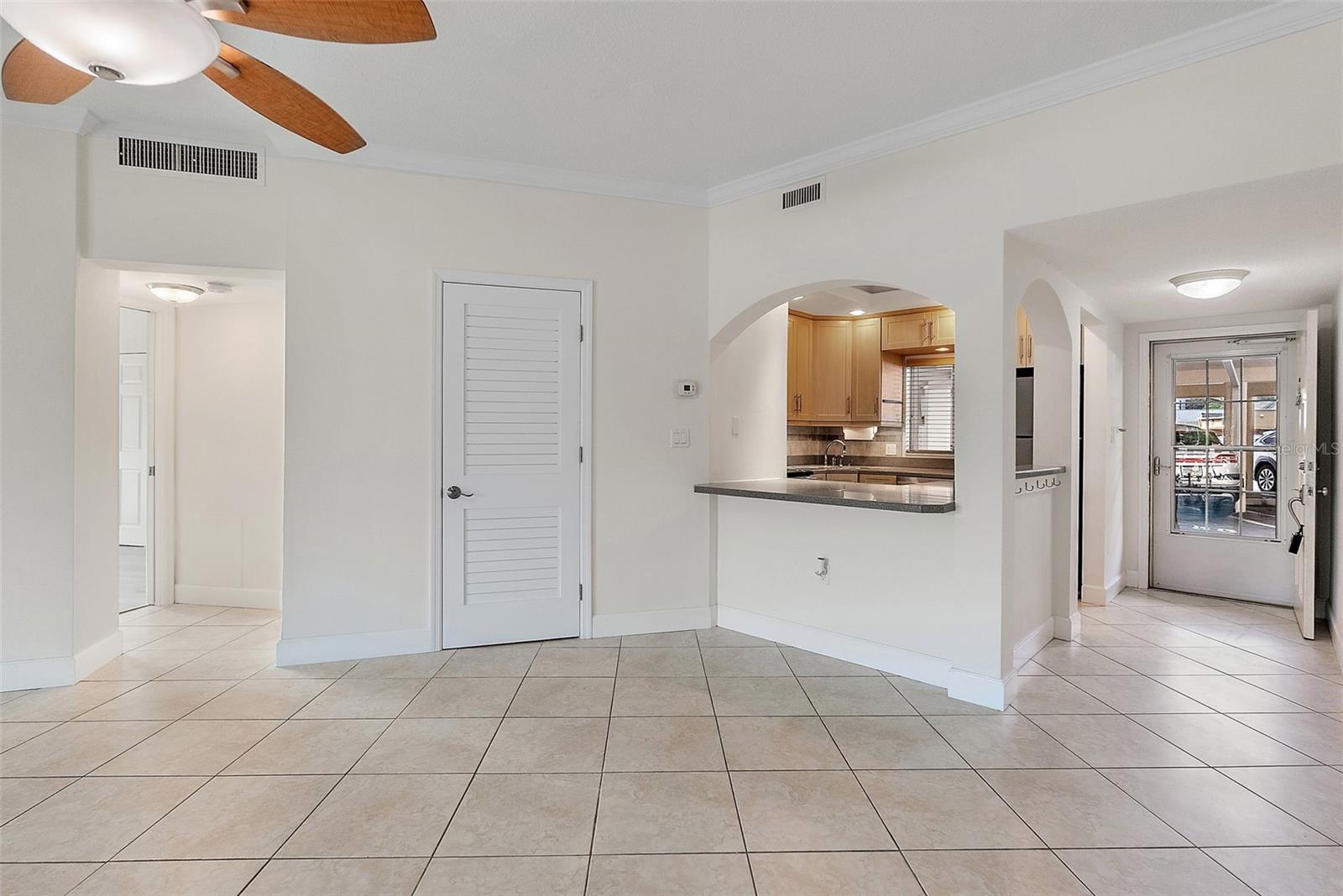 1200 N SHORE DR NE #102