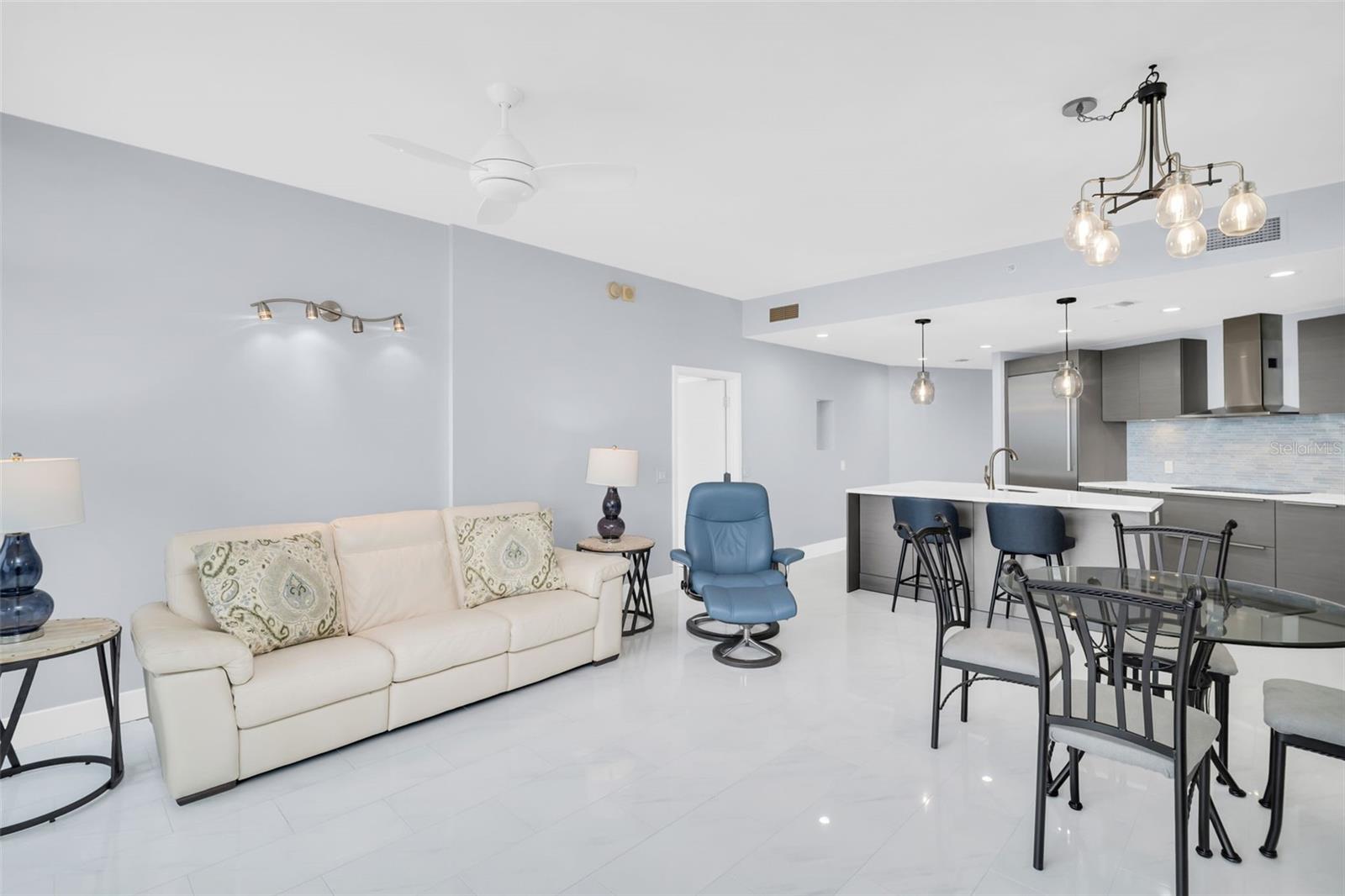 175 1ST ST S #905
