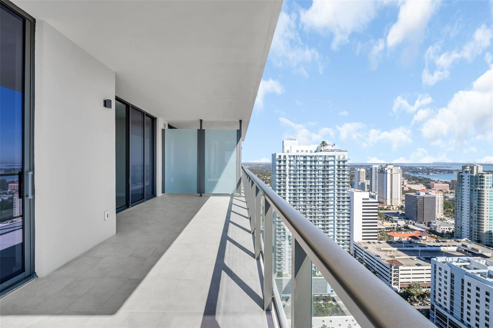 275 1ST AVE S #3304