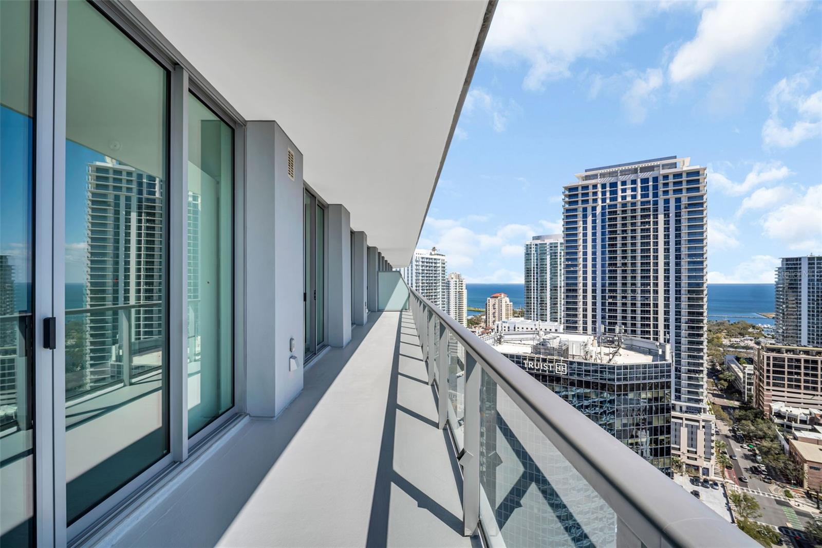 400 CENTRAL AVE #2605