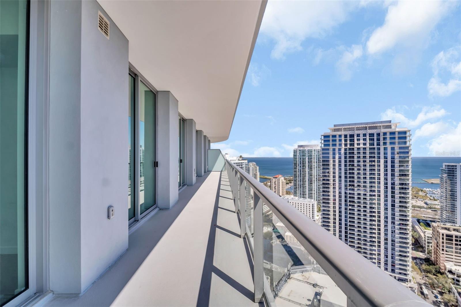 400 CENTRAL AVE #3606