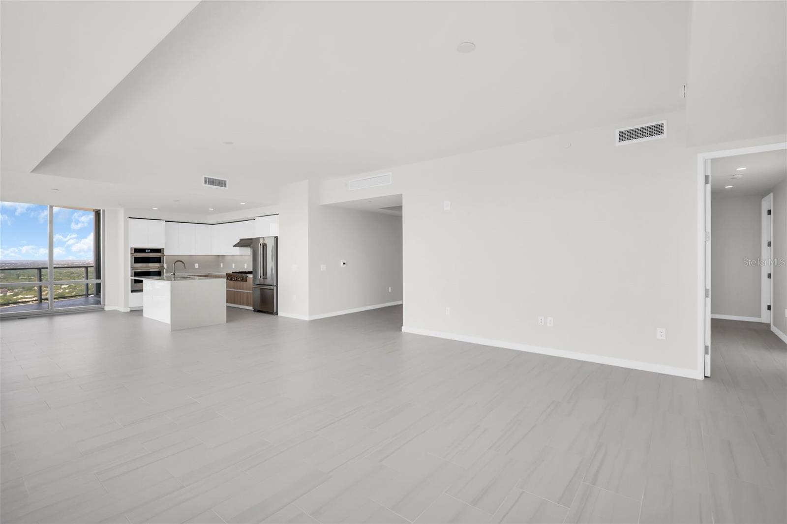 400 CENTRAL AVE #3401