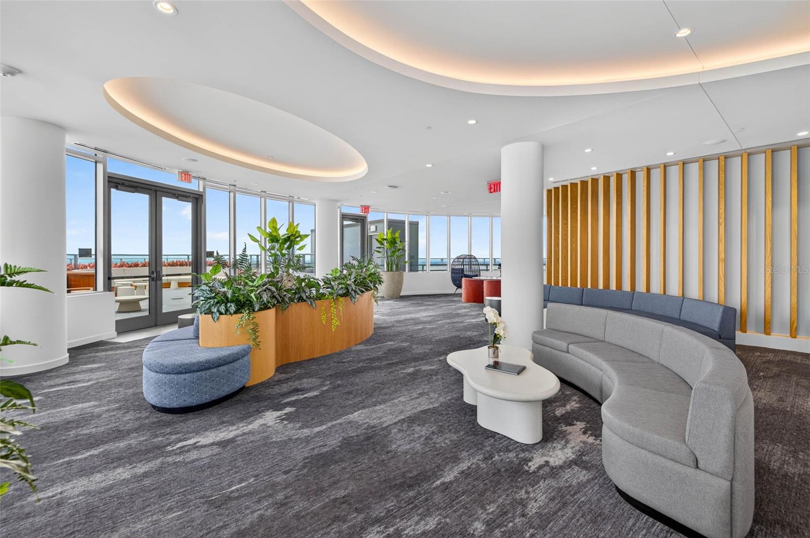 400 CENTRAL AVE #3401