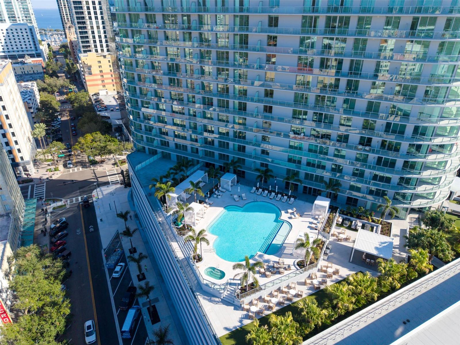 400 CENTRAL AVE #3401