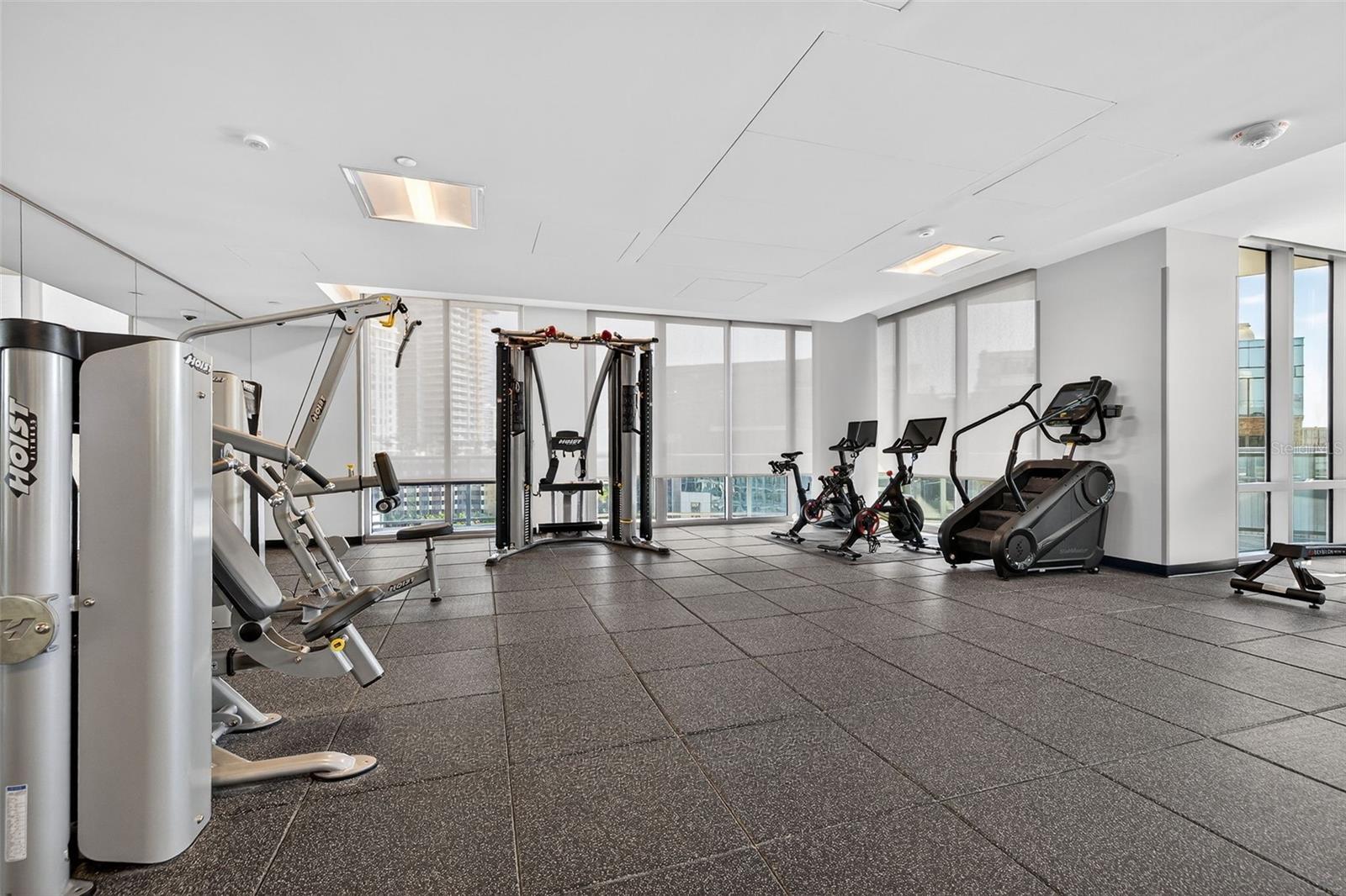 400 CENTRAL AVE #3401