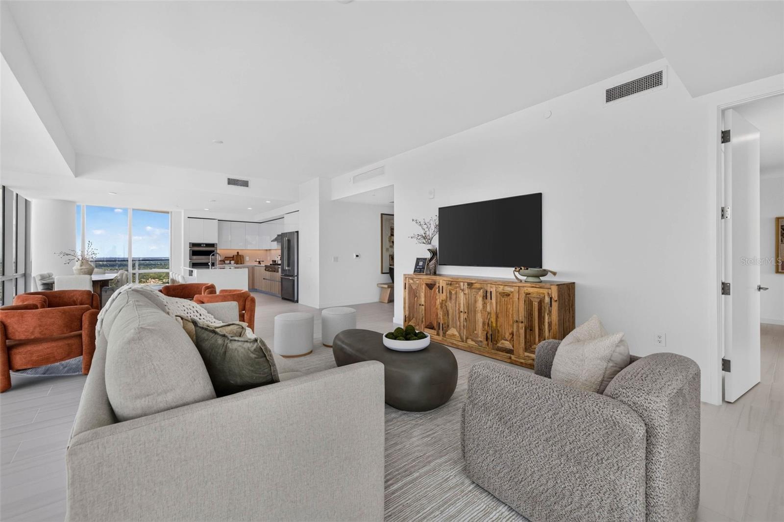 400 CENTRAL AVE #3401