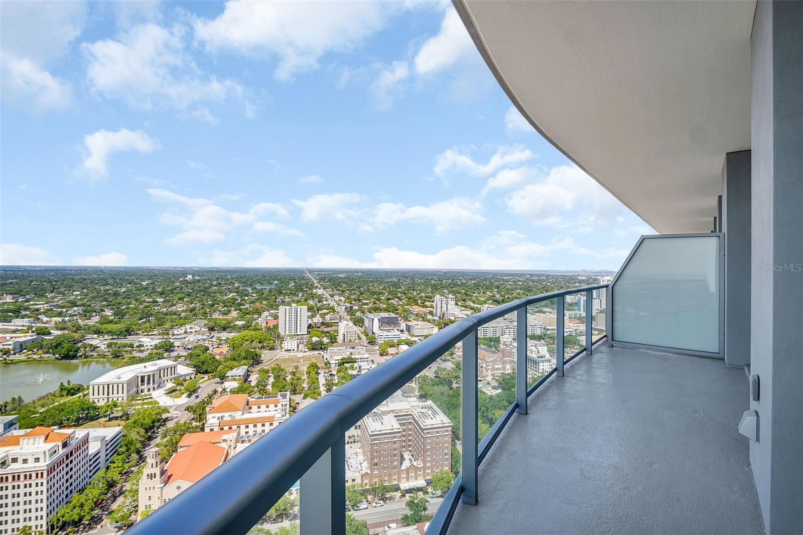 400 CENTRAL AVE #3401