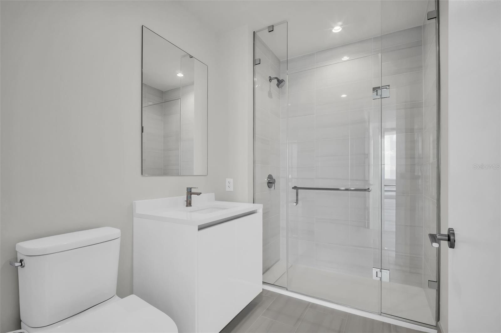 400 CENTRAL AVE #3401