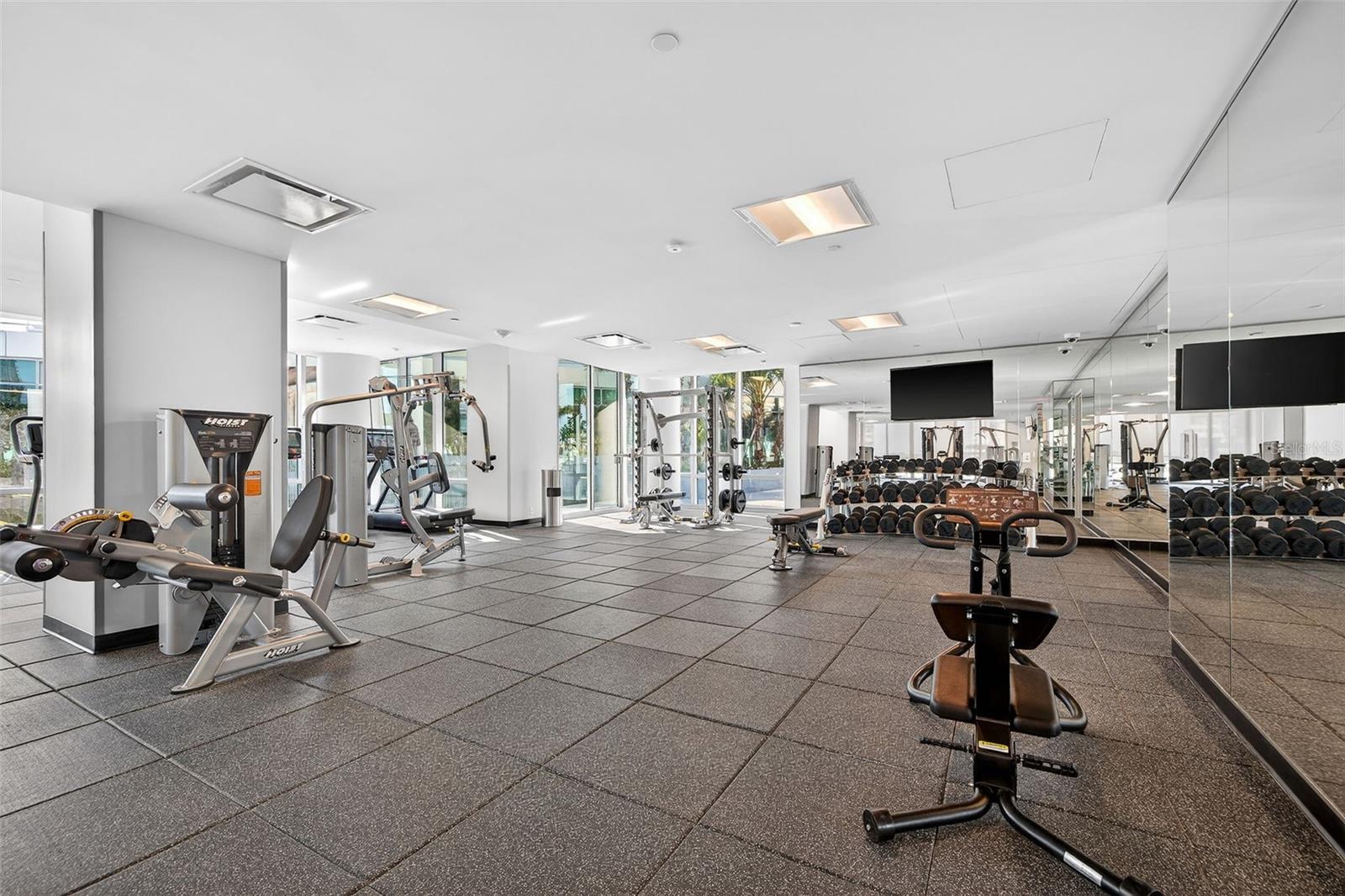 400 CENTRAL AVE #3401