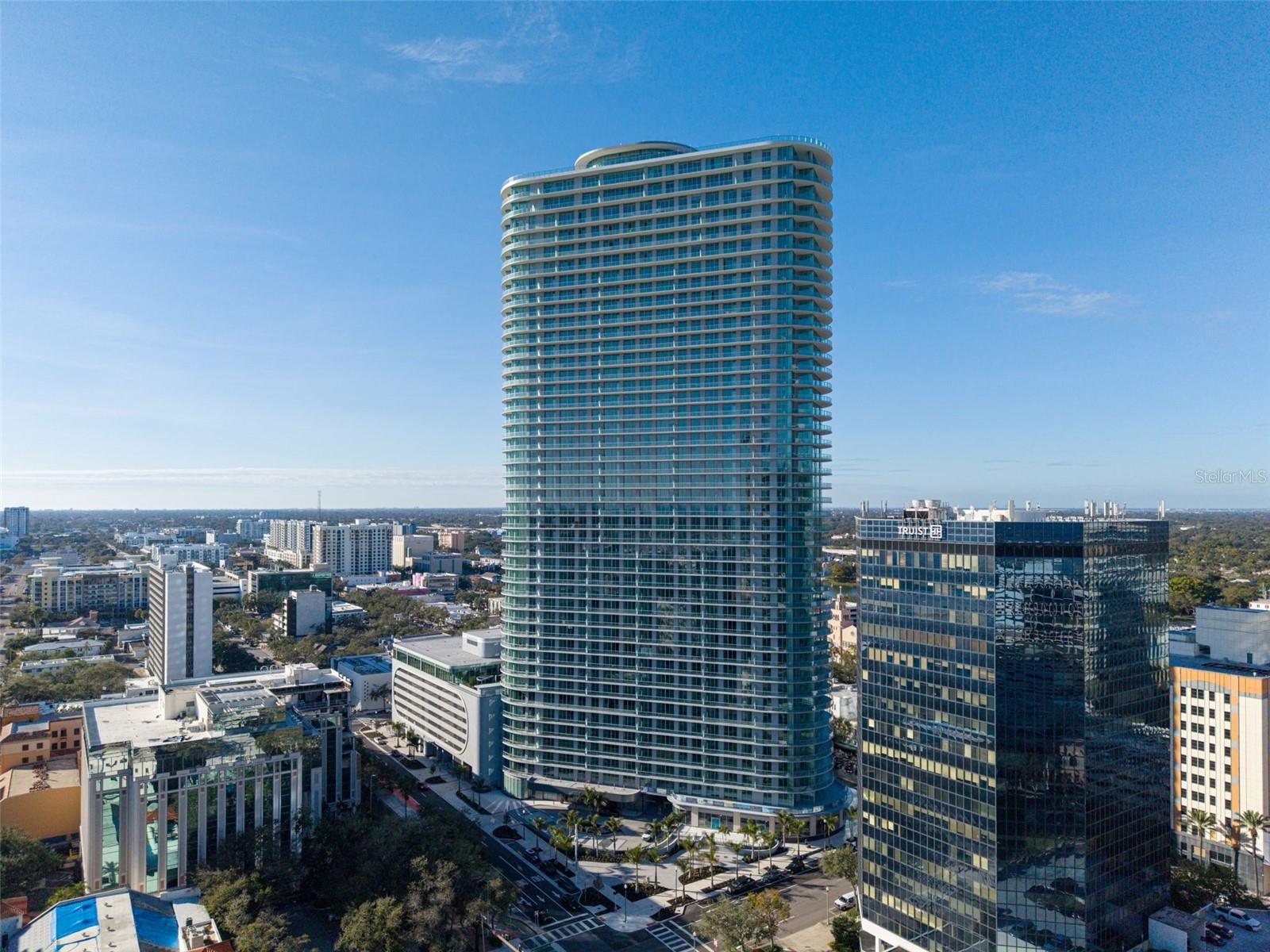 400 CENTRAL AVE #3606