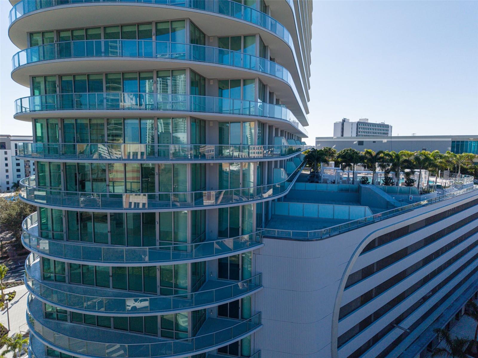 400 CENTRAL AVE #3606