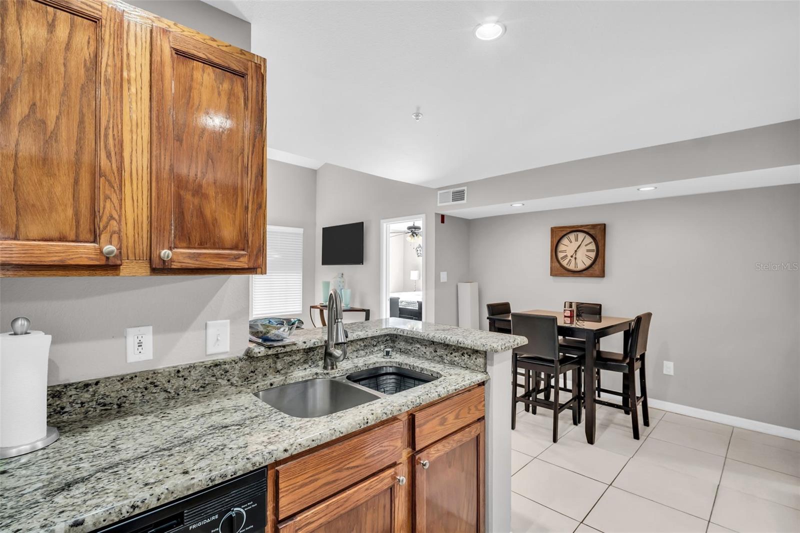 1230 S MISSOURI AVE #715