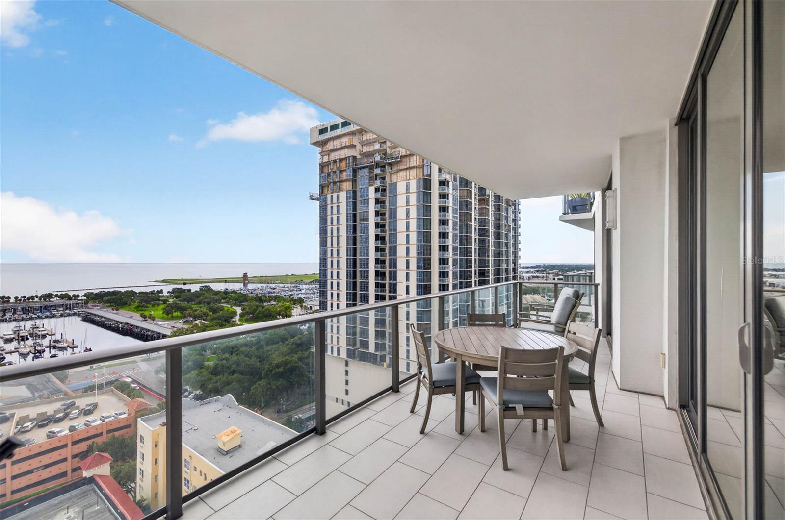 100 1ST AVE N #1603