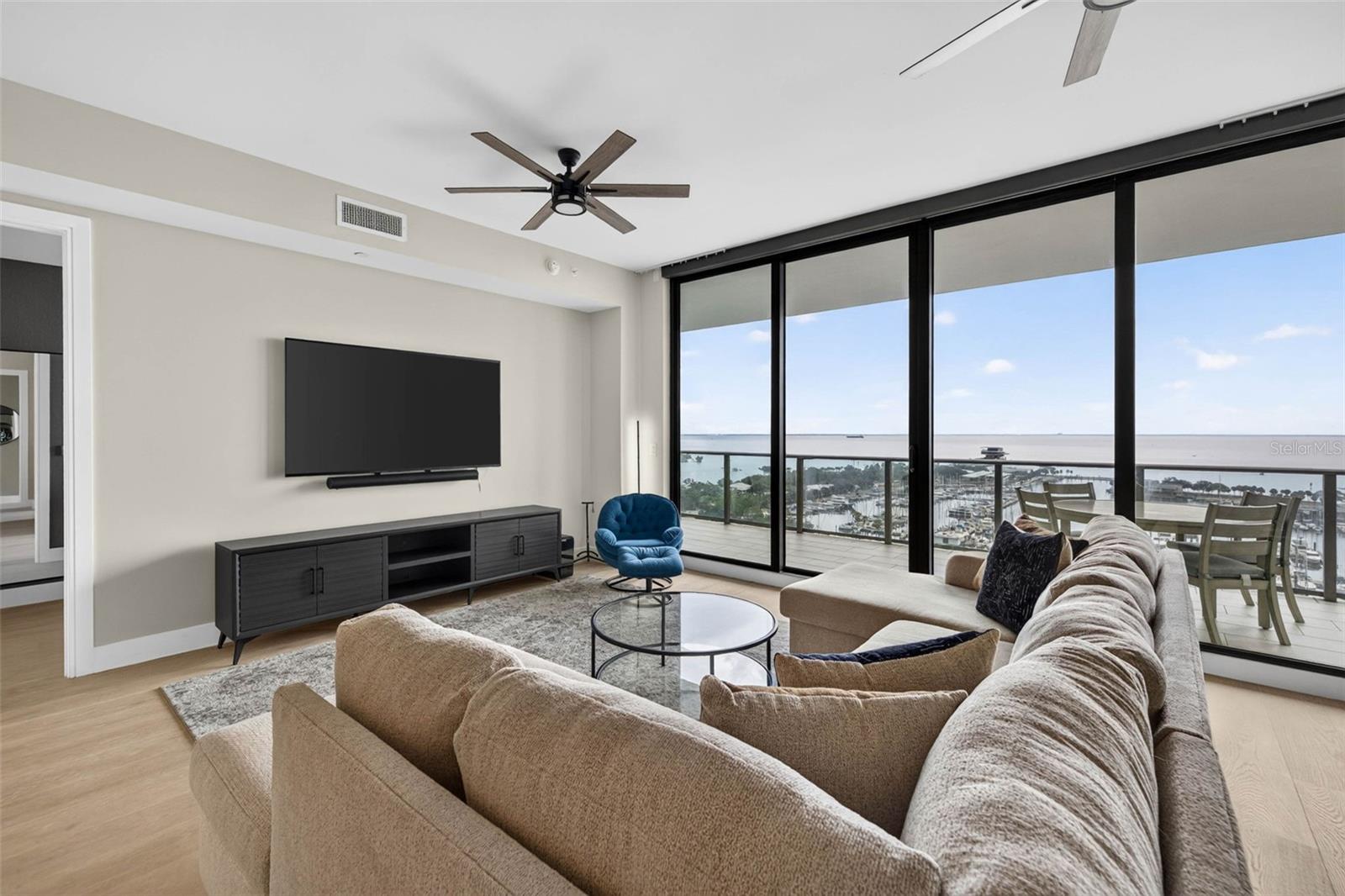 100 1ST AVE N #1603
