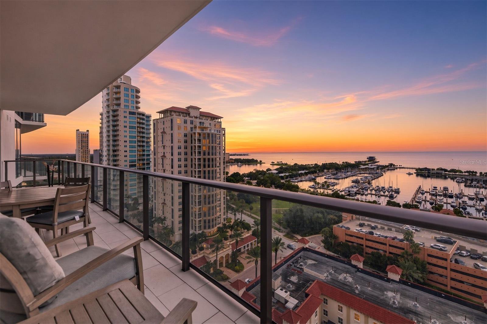 100 1ST AVE N #1603