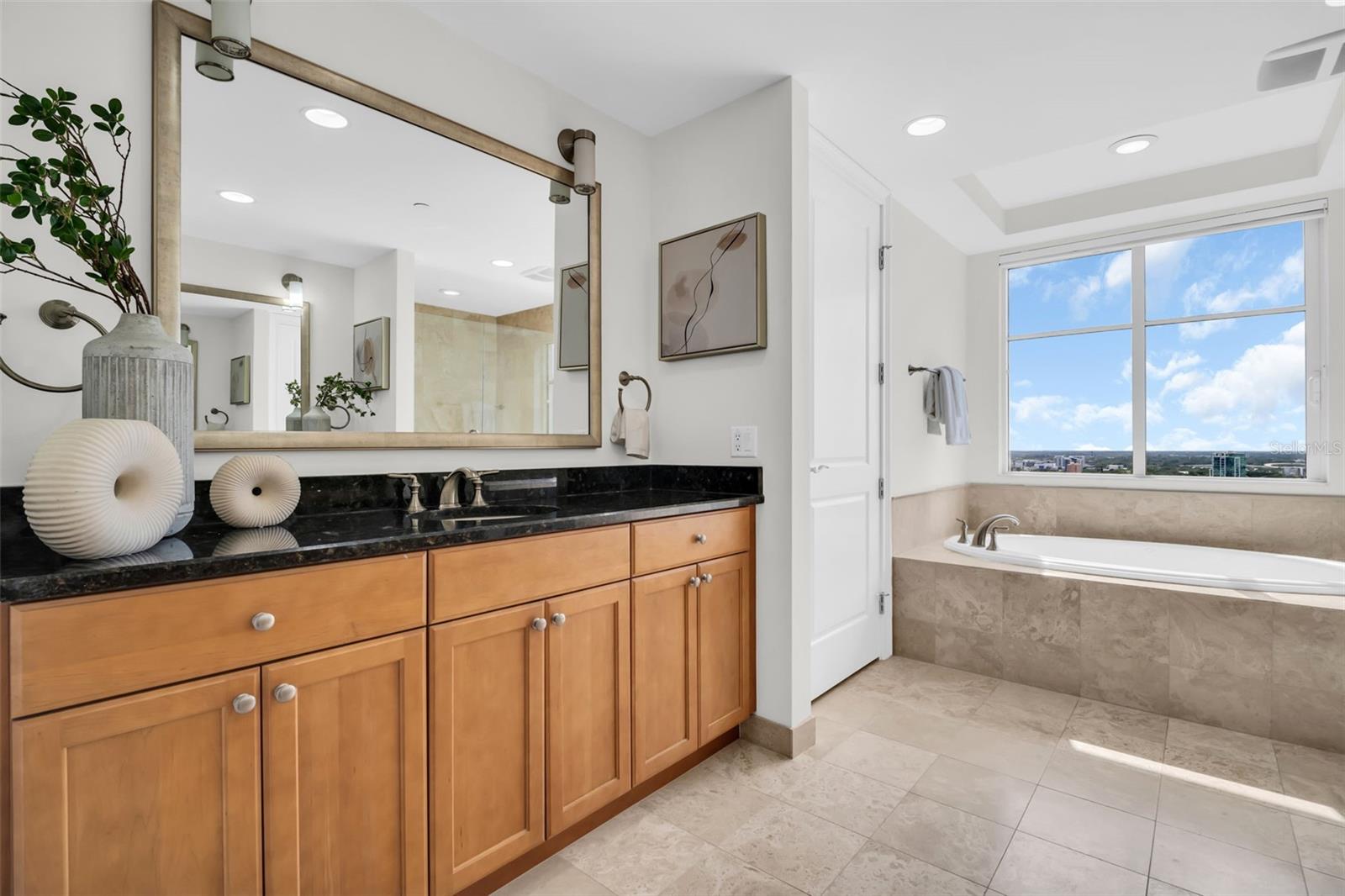 300 BEACH DR NE #2604