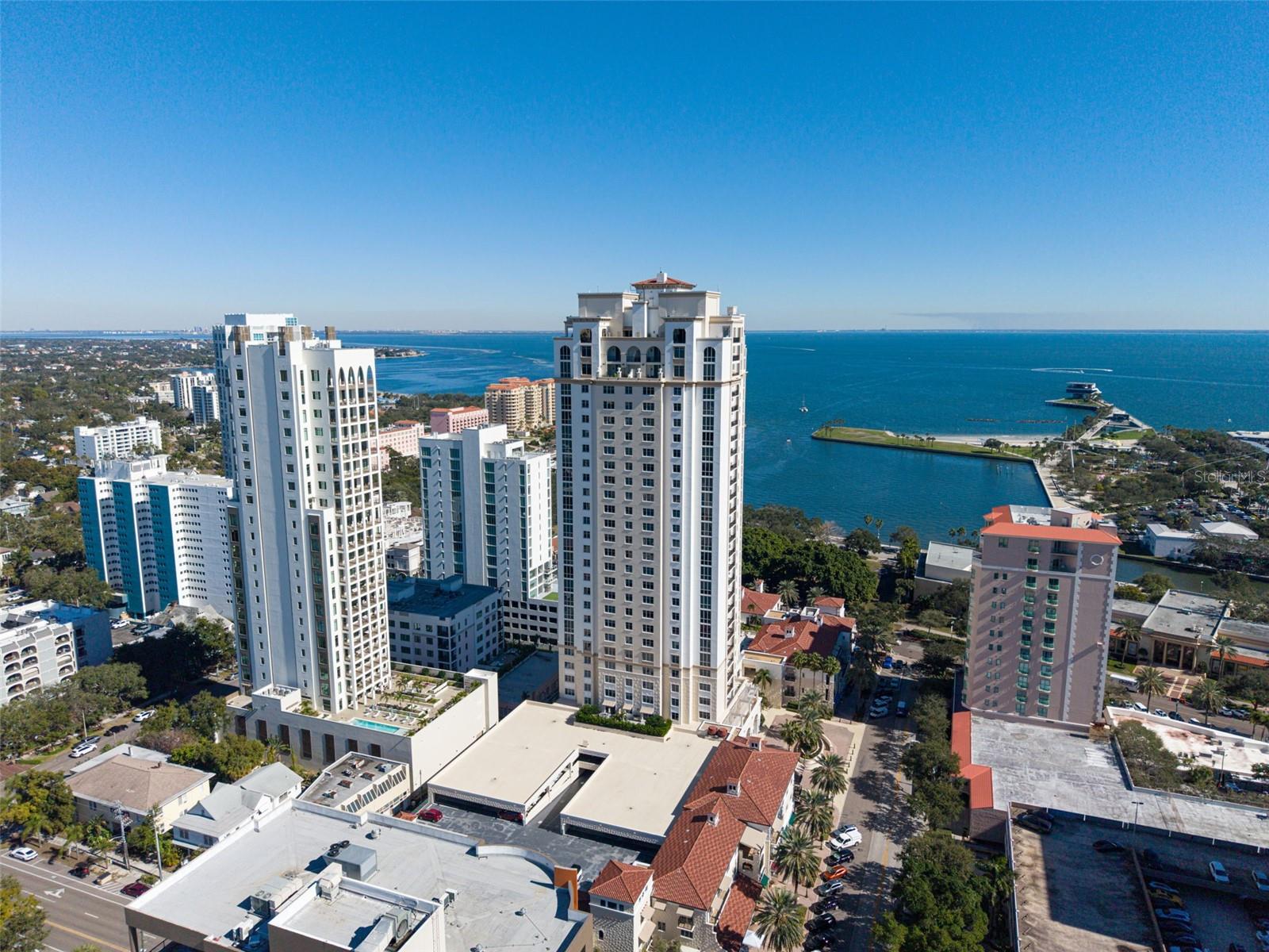 300 BEACH DR NE #2604
