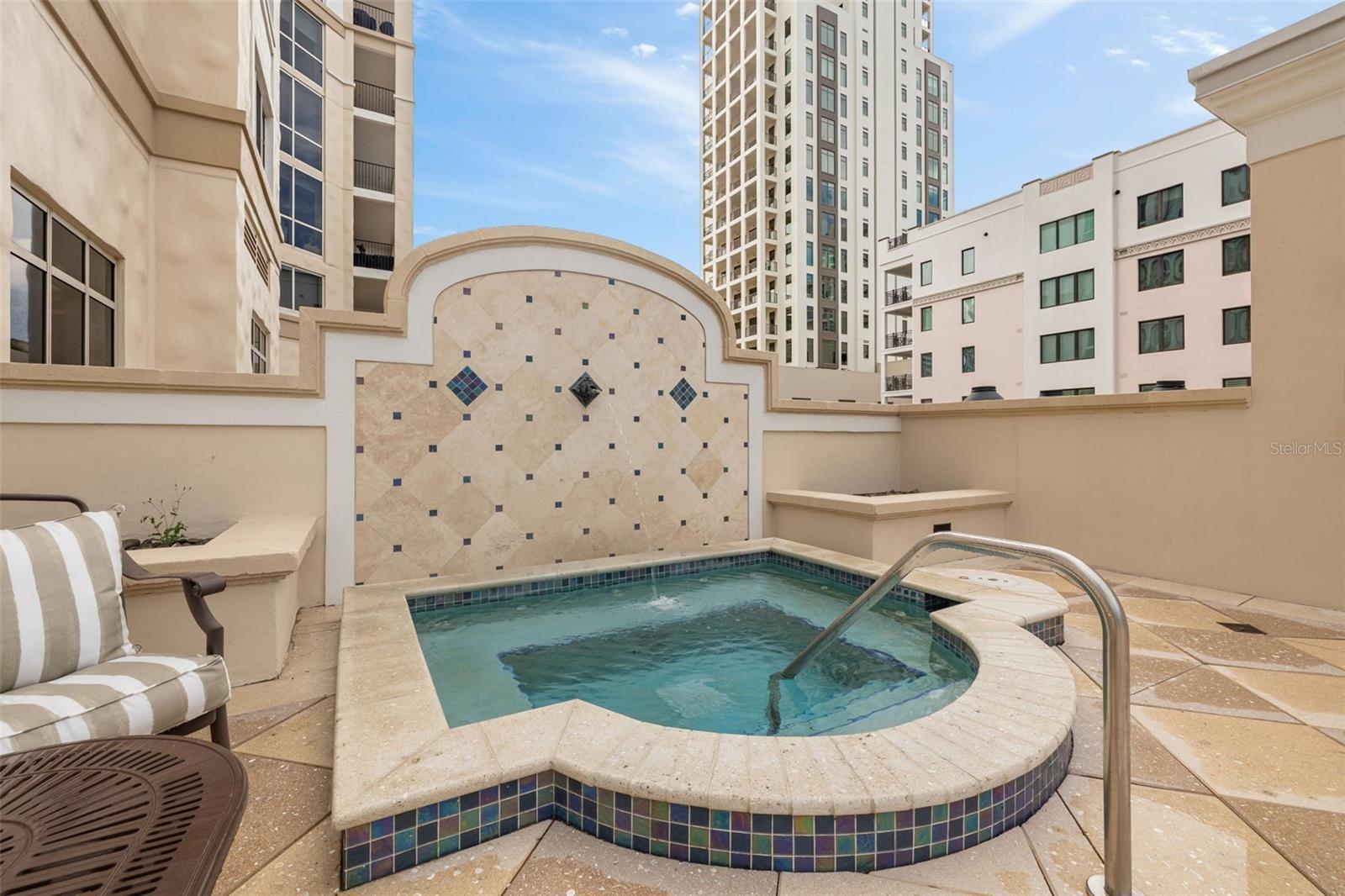 300 BEACH DR NE #2604