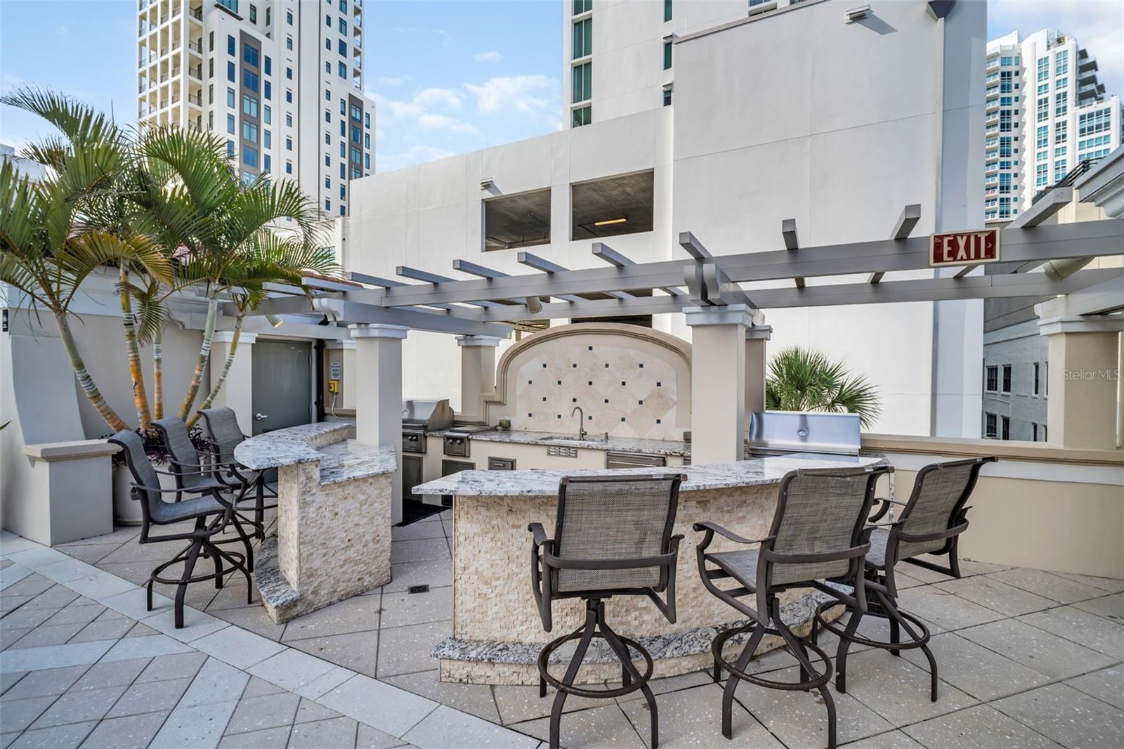 300 BEACH DR NE #2604