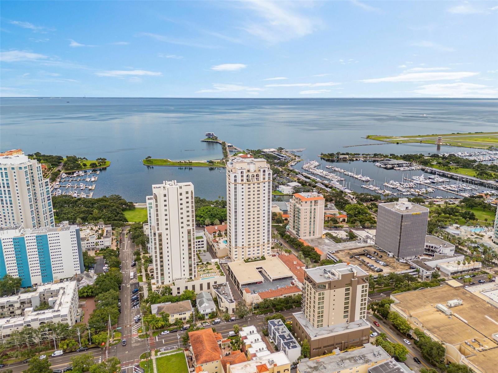300 BEACH DR NE #2604