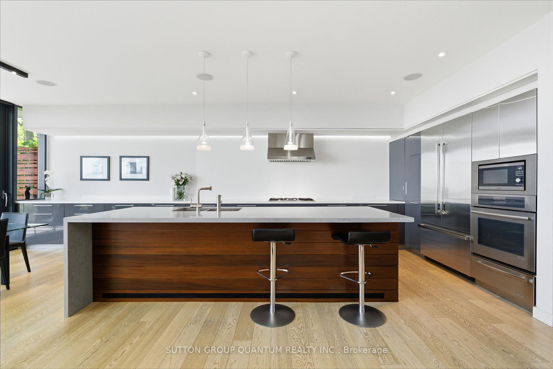 23 Crescentwood Road
