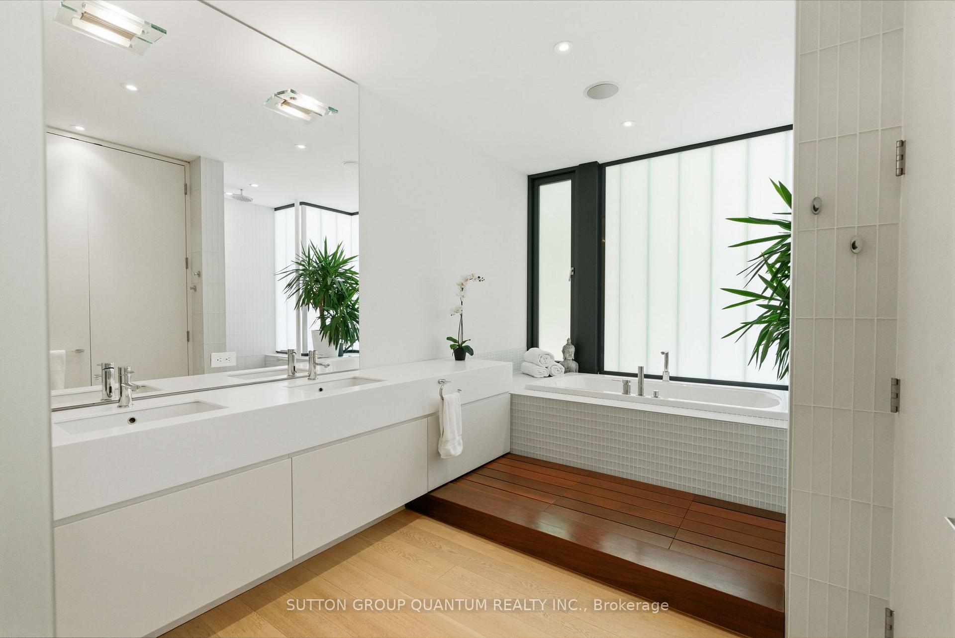 23 Crescentwood Road