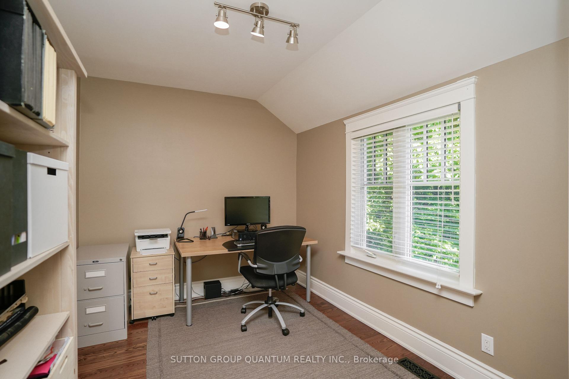 1197 Birchview Drive