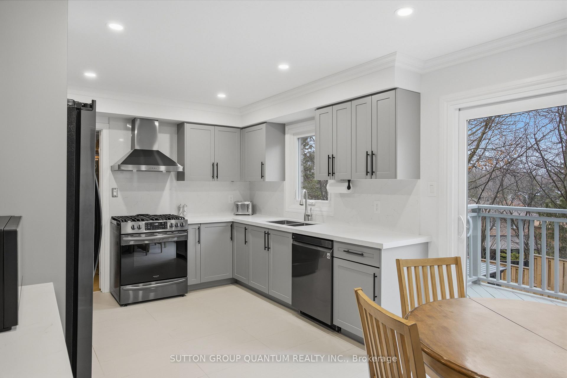 2509 King Forrest Drive