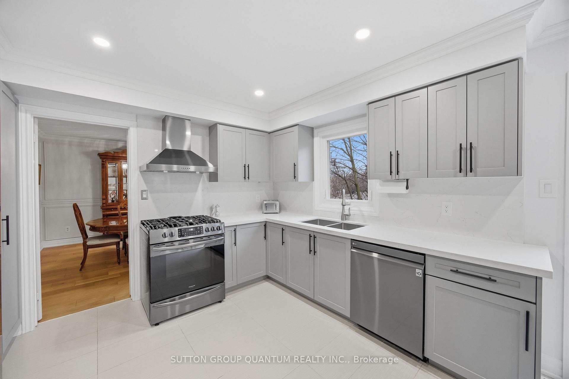 2509 King Forrest Drive