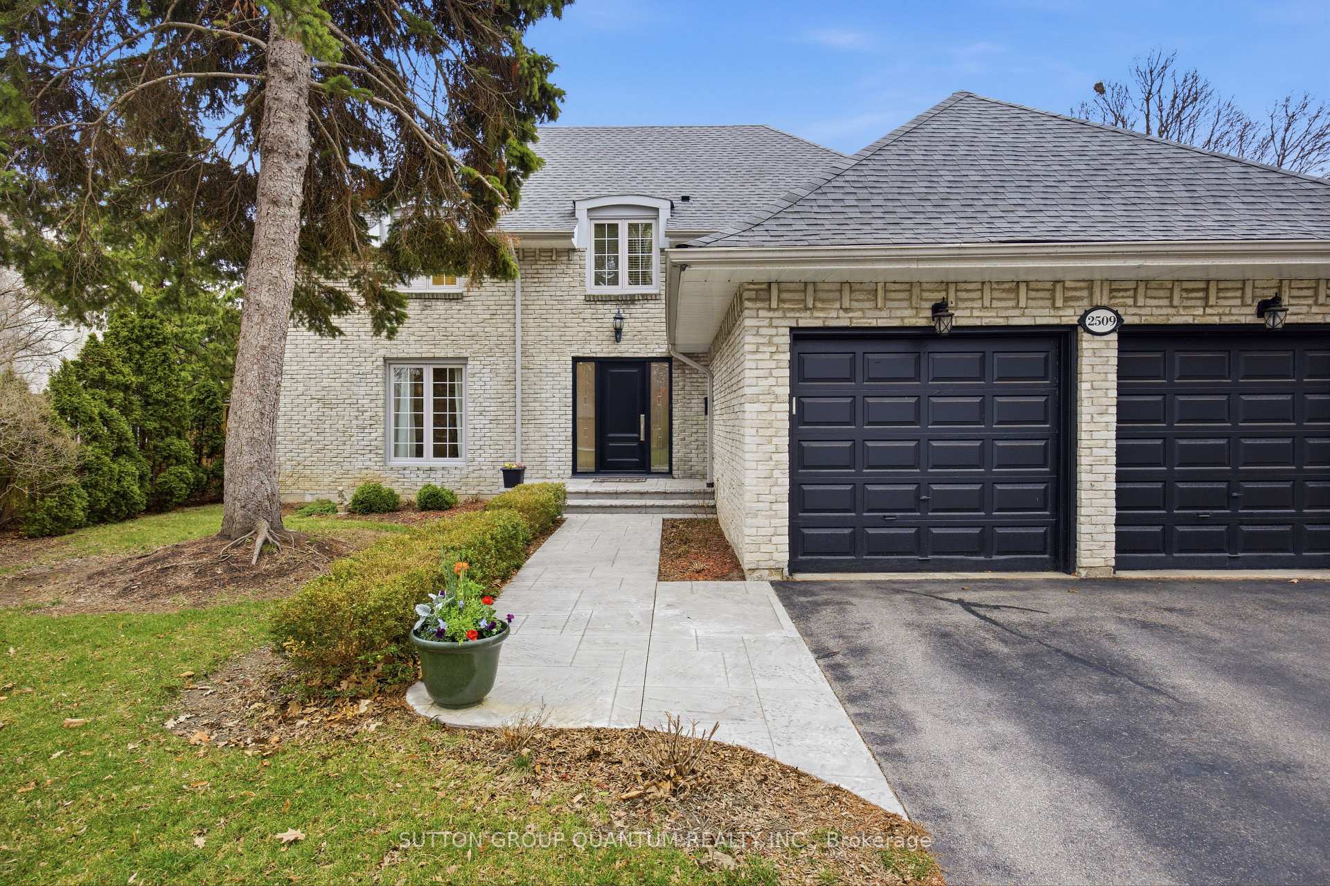 2509 King Forrest Drive