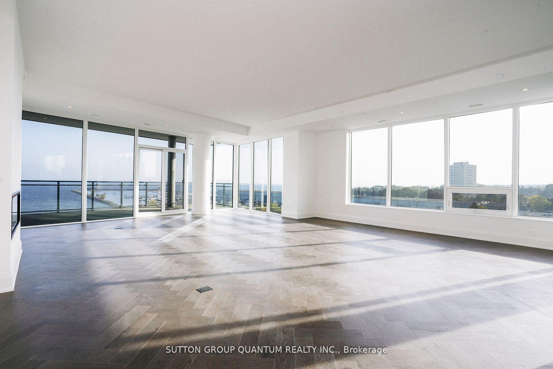 55 PORT Street E 602